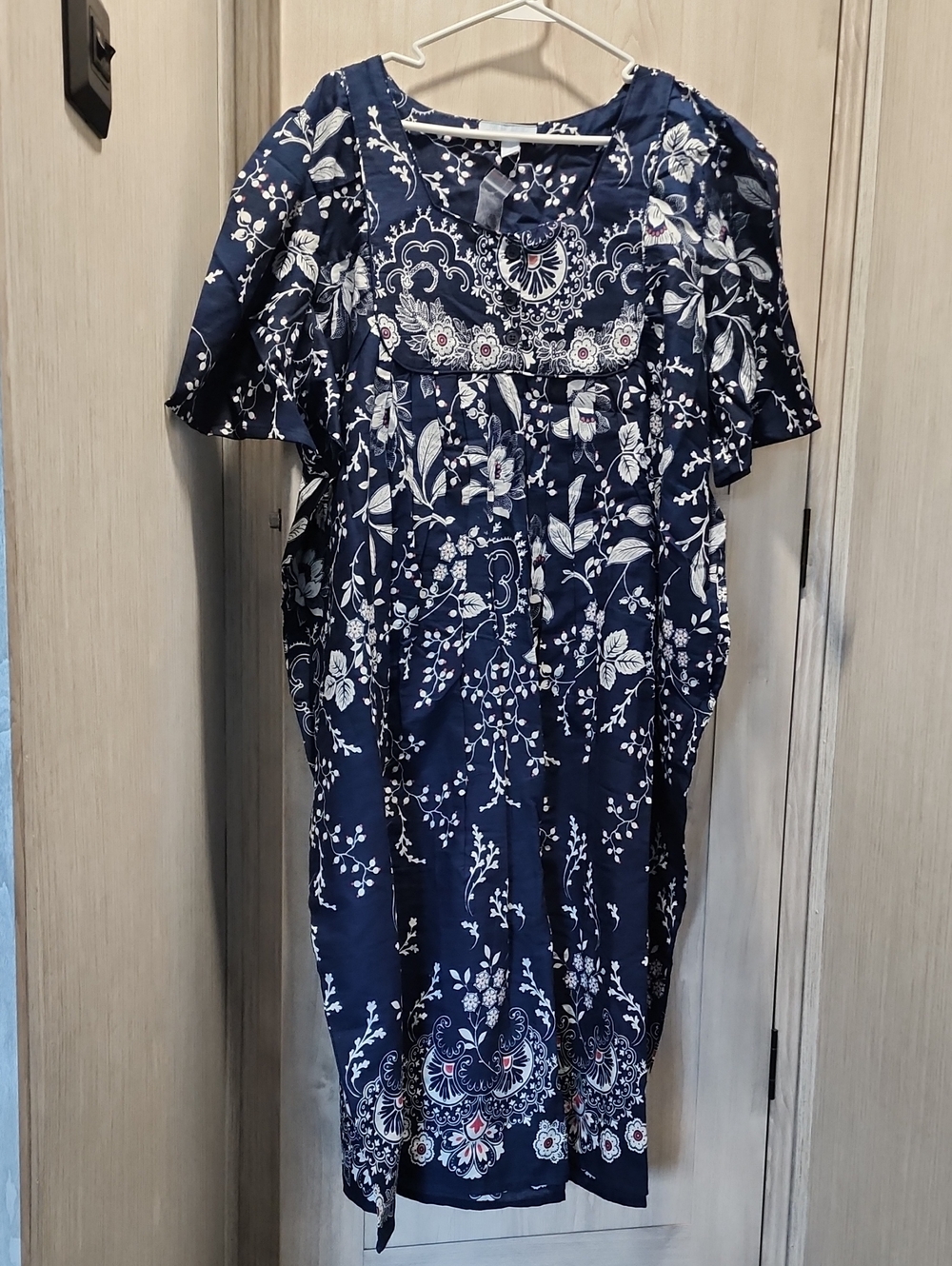 Only Necessities Navy and White Floral Maxi Dress 3xl